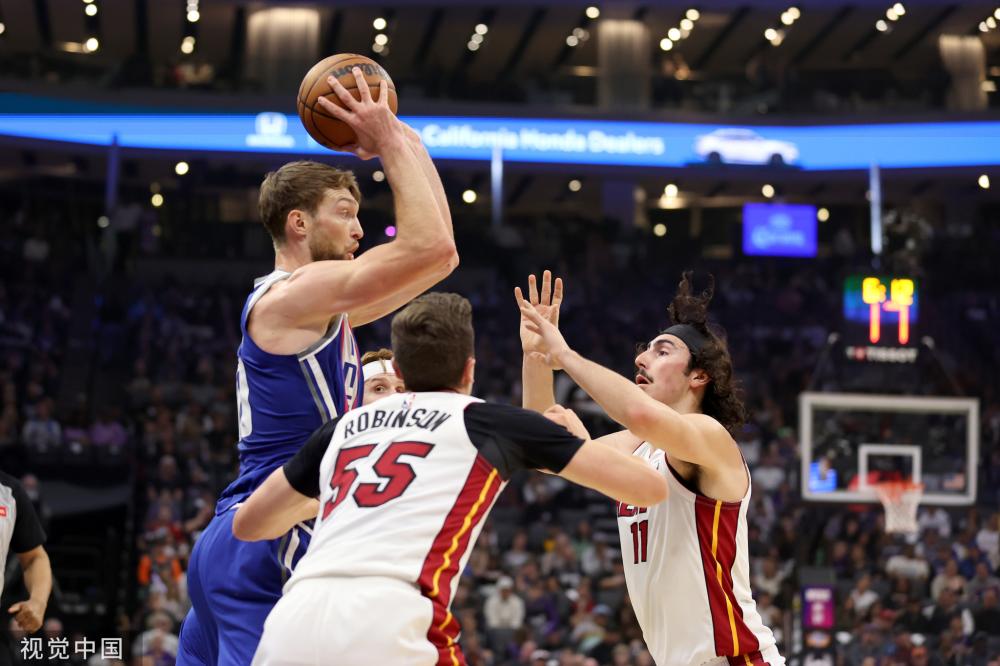 尽管曼联对 尽管曼联对