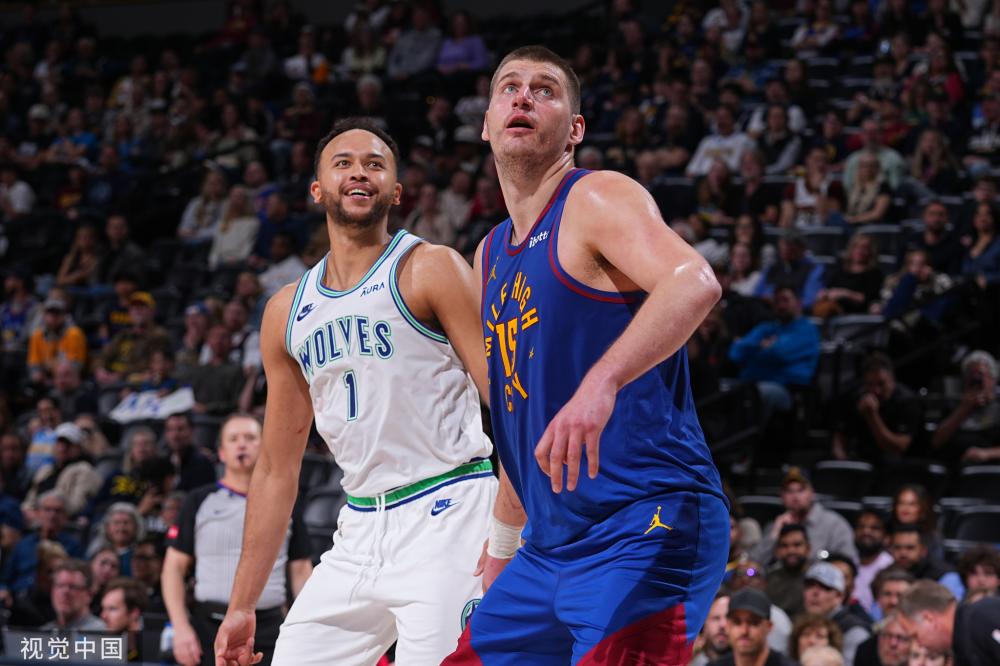 当下的足球 当下的足球